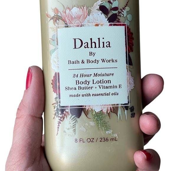 Dahlia by Bath & Body Works Body Lotion 8 fl oz NEW - Picture 4 of 5